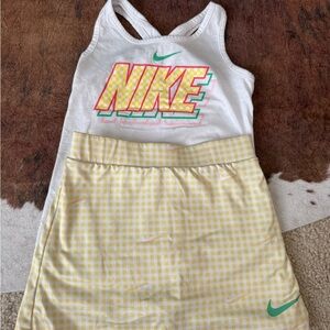Nike White Tank with Yellow Checkered skirt sz m (5-6yrs)
